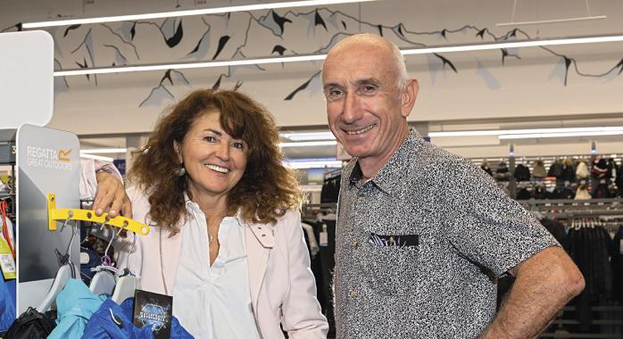 Françoise et Laurent Bayet, à la tête de trois Intersport © J.-M. Blache