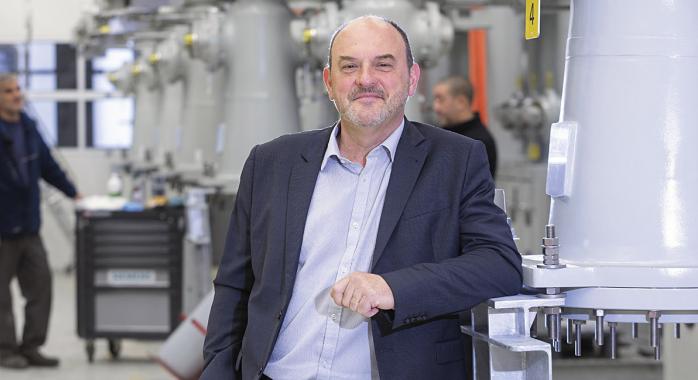 Marc Mascia, directeur du site : "Tous nos espaces de travail ont été repensés.” © J.-M. Blache