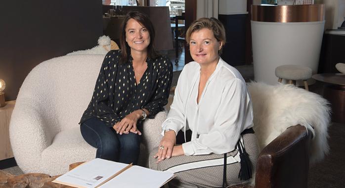 Céline Cayot, directrice d’exploitation de l’hôtel, et Patricia Grelot-Collomb © F. Ardito