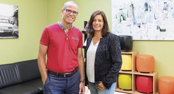 Pierre-François Berthin, président du groupe Privilodges et Judith Gilibert-Geerdink, directrice d’exploitation hôtelière © J.-M. Blache