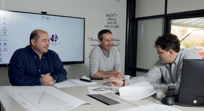 Alain Chamard et Nicolas Chabot, associés, et Jean-Michel Quezel, projet manager (au centre) © F. Ardito