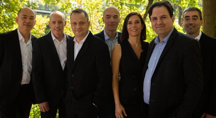 L'équipe de direction autour de Philippe Notton (3ème en partant de la gauche), président-fondateur de SiPearl et Laure Perfetti, directrice des ressources humaines