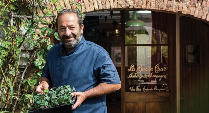 Stéphane Benhamou côté basse-cour… © E. Tolwinska
