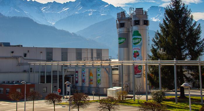 Le site de Teisseire à Crolles emploie aujourd'hui environ 340 salariés © Britvic