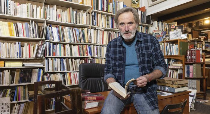 Pascal Joffre, gérant de la librairie des Alpes © J.-M. Blache
