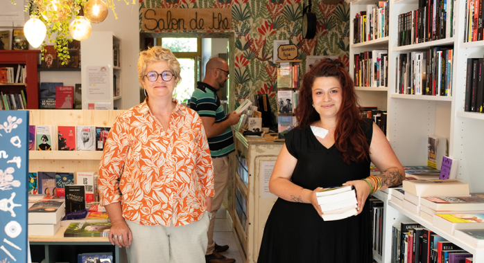 Cathy Fumat et Chloé Merle, dans la librarie La Nouvelle © F. Ardito