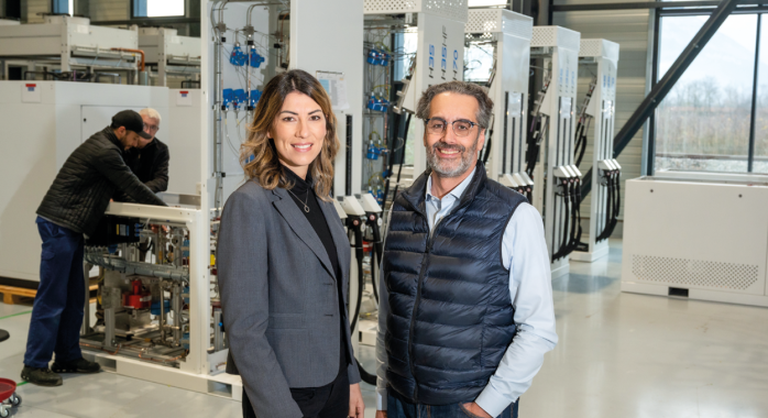 Christel Emery, directrice des ressources humaines, et Olivier Dhez, directeur général délégué d’HRS © E. Tolwinska Christel Emery, directrice des ressources humaines, et Olivier Dhez, directeur général délégué d’HRS.