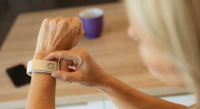 Le bracelet stimulateur d'endorphines de Remedee Labs © Remedee Labs Le bracelet stimulateur d'endorphines de Remedee Labs