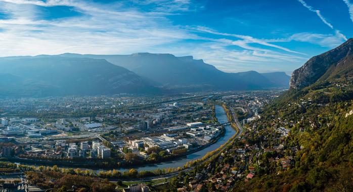 Grenoble Alpes Métropole finaliste du prix iCapital 2026 © Adobestock Grenoble Alpes Métropole finaliste du prix iCapital 2026