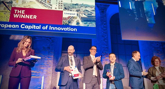 Le prix iCapital a été décerné par le Conseil européen de l’innovation lors du « Cities innovate Summit », à Turin. Crédit : Grenoble Alpes Métropole   
