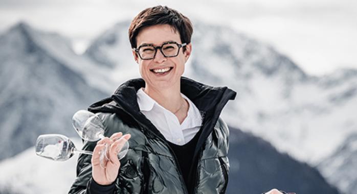 Julie Pers, gérante de Vins Marcon à l’Alpe d’Huez.