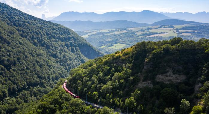 Le petit train de la Mure ©Adobestock
