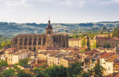 Saint-Antoine-l’Abbaye, "plus beau village de France"