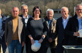 Marc Martrette, directeur général  du groupe Perraud, Sam Toscano,  1er adjoint au maire de Pont-deClaix, Vincent Fristot, président  de GEG, Christine Gochard,  directrice générale de GEG, Pierre  Verri, vice-président de Grenoble  Alpes Métropole, Frédéric Pinet,  ancien président du groupe  Perraud et Jean-Sébastien Barrault,  président du groupe Perraud