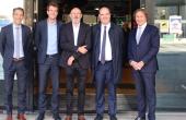 Joris Benelle, directeur de la CCI de Grenoble, Timothée Delacôte, délégué général de la Fondation Agir Contre l'Exclusion (FACE), Bruno Renard, président de l'AE2I, Jean Castex, président de FACE et Pierre Streiff, président de la CCI de Grenoble 