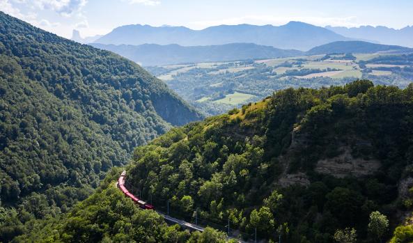 Le petit train de la Mure ©Adobestock