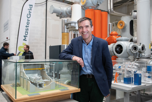 Pour pallier le manque de techniciens,  MasterGrid lance sa formation