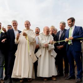 Inauguration de la nouvelle distillerie des Pères Chartreux, à Aiguenoire © Stéphane Couchet